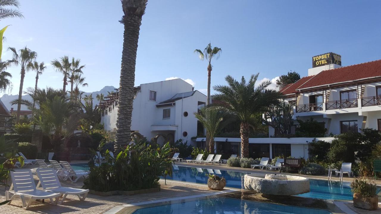 Topset Hotel Agios Georgios  Екстер'єр фото
