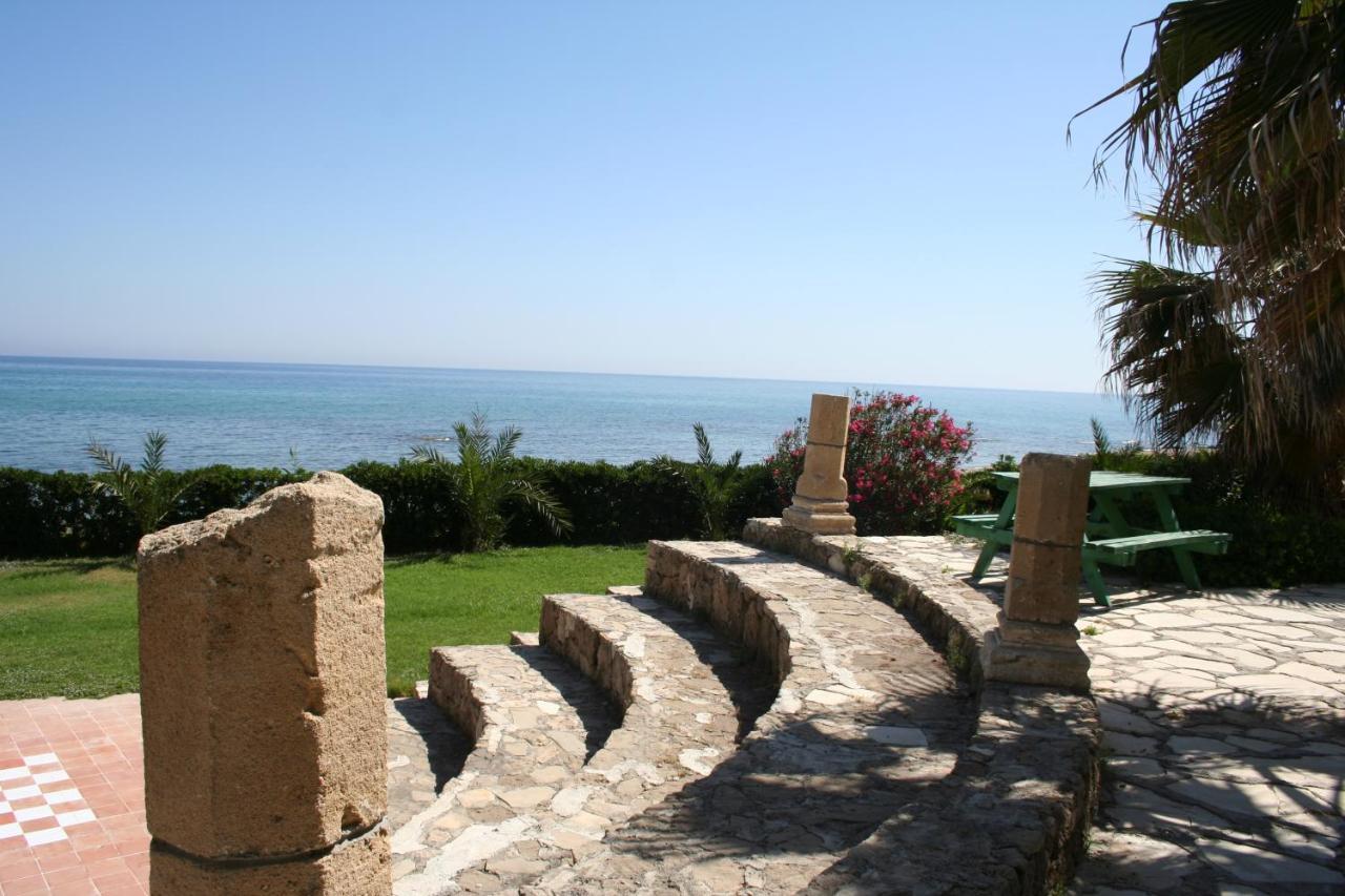 Topset Hotel Agios Georgios  Екстер'єр фото
