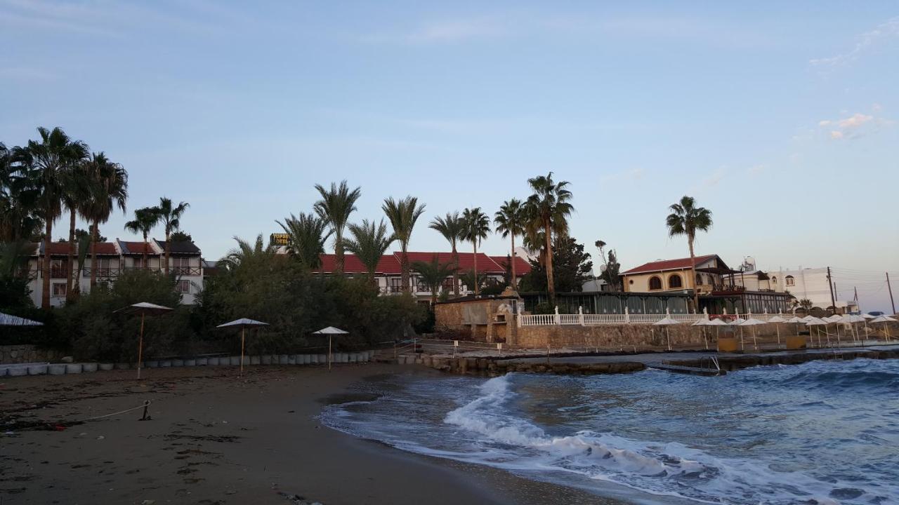 Topset Hotel Agios Georgios  Екстер'єр фото