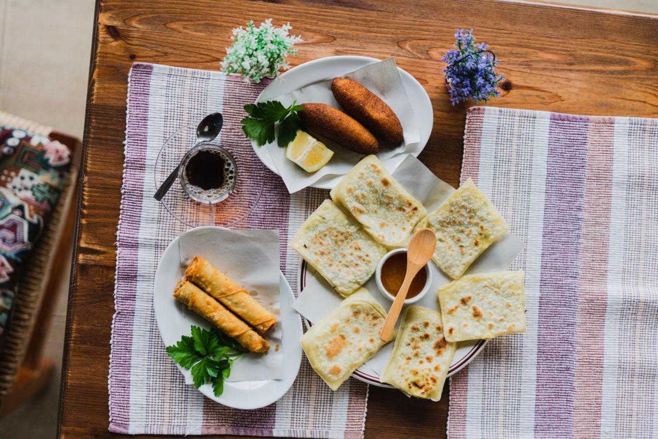 Topset Hotel Agios Georgios  Екстер'єр фото